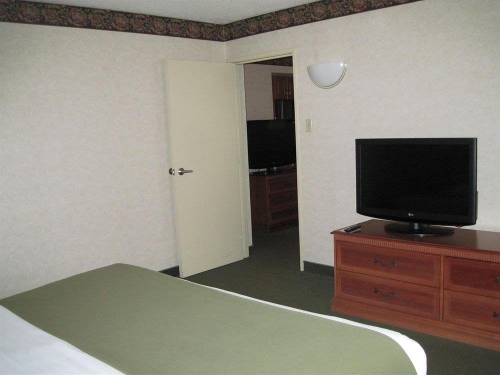 Holiday Inn Express Hotel & Suites Pittsburgh Airport By Ihg Robinson Township Oda fotoğraf