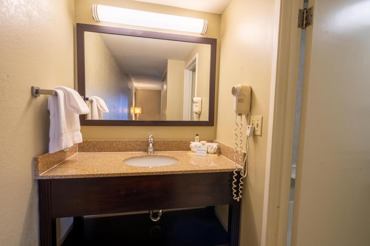 Holiday Inn Express Hotel & Suites Pittsburgh Airport By Ihg Robinson Township Dış mekan fotoğraf