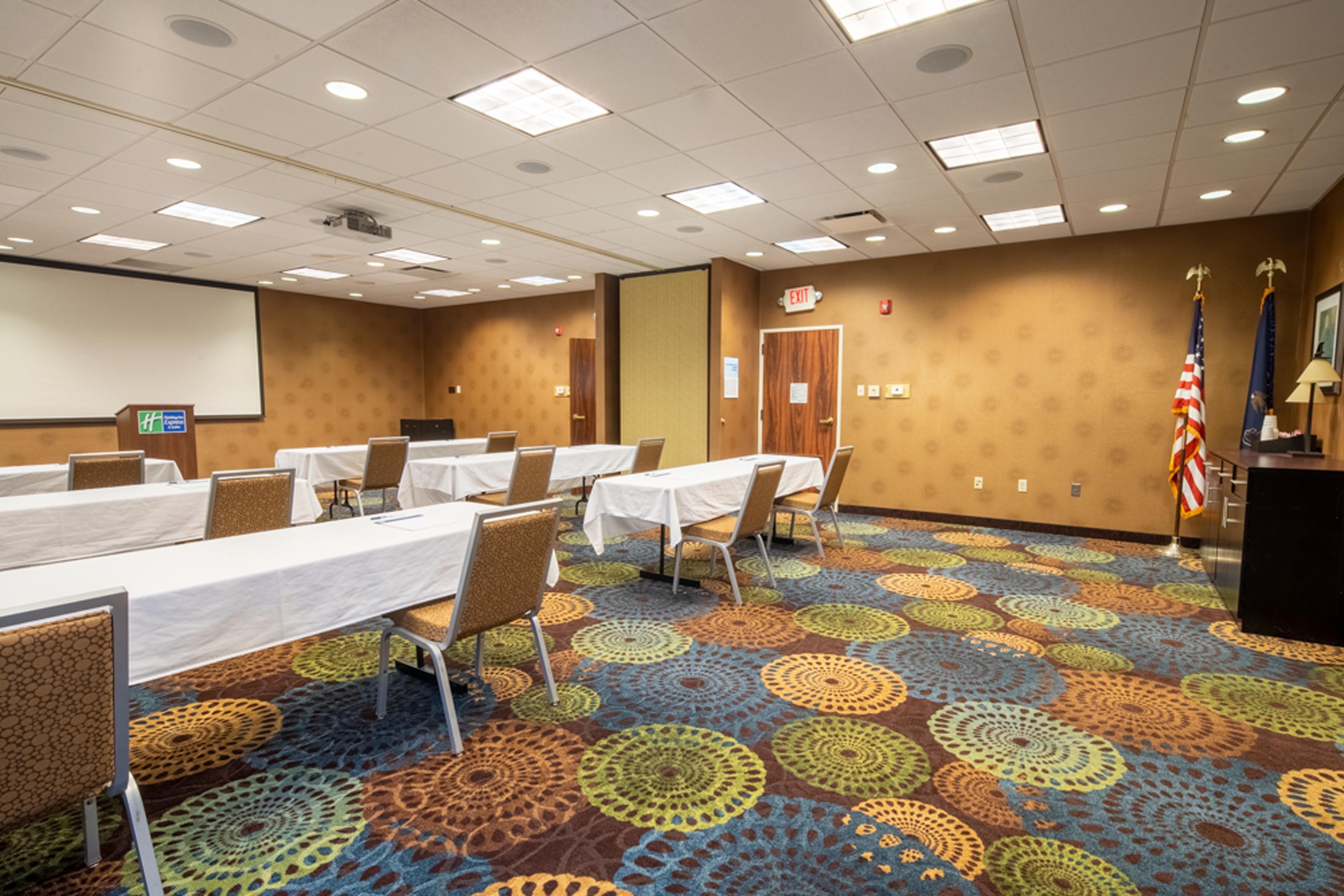 Holiday Inn Express Hotel & Suites Pittsburgh Airport By Ihg Robinson Township Dış mekan fotoğraf