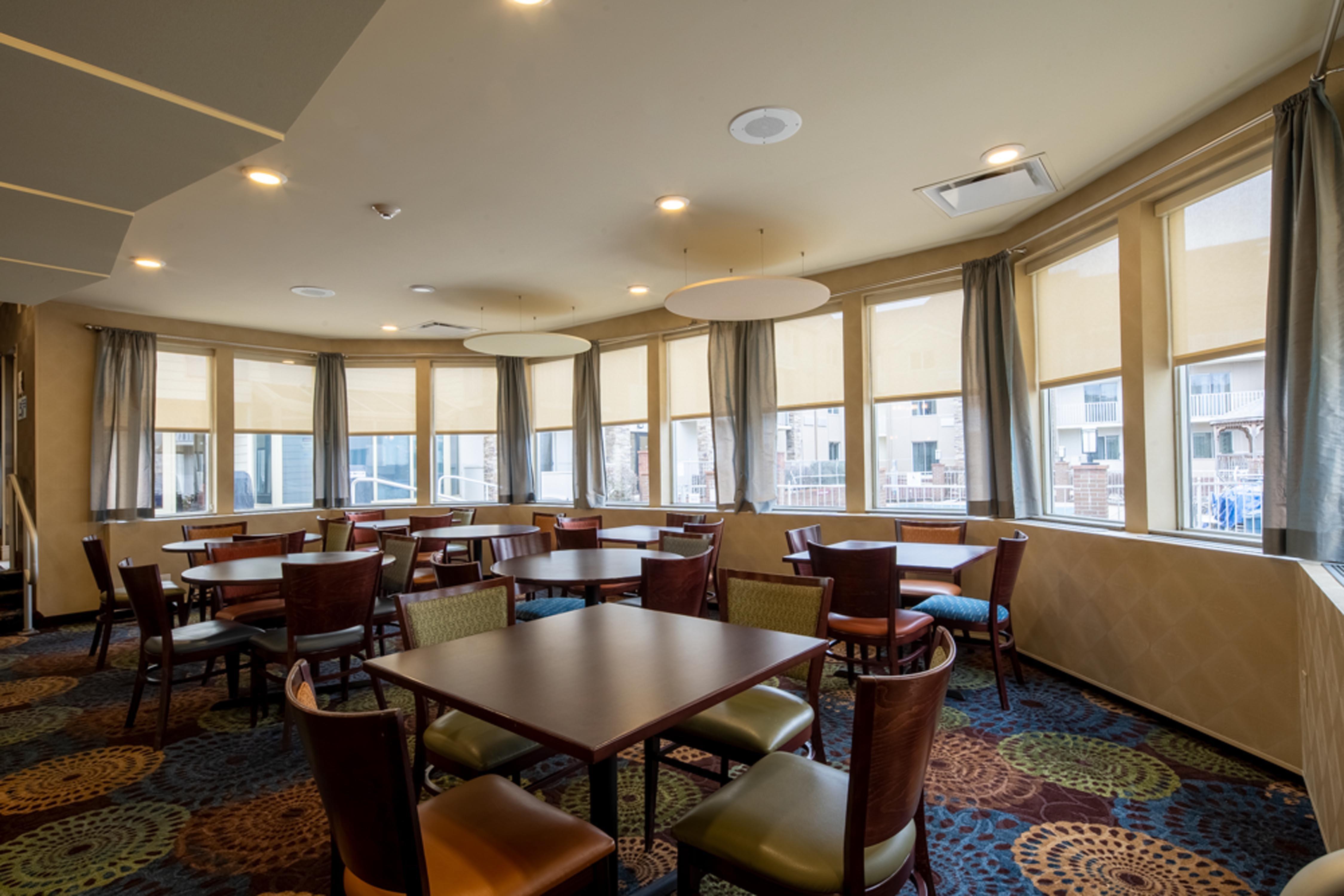 Holiday Inn Express Hotel & Suites Pittsburgh Airport By Ihg Robinson Township Dış mekan fotoğraf